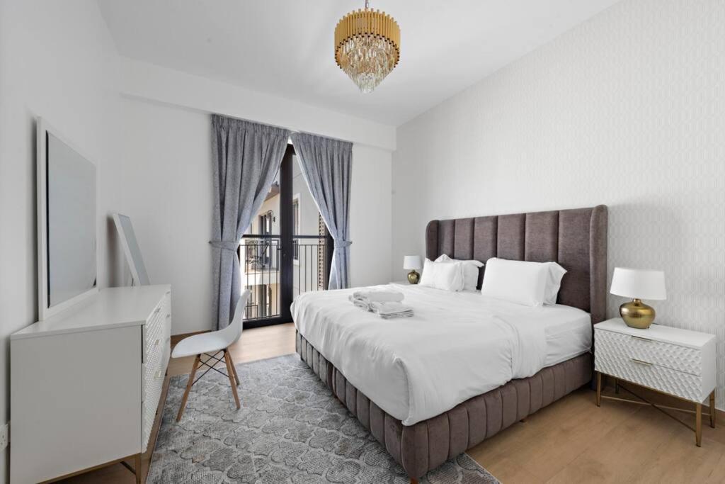 Apartment Stunning 1 Bedroom In Port De La *